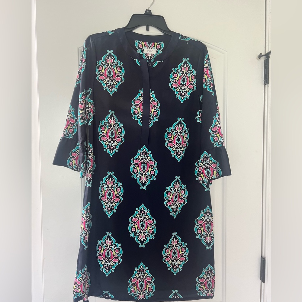 Crown & Ivy dress